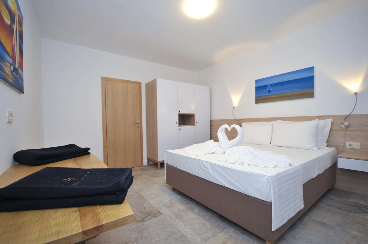 Corso Levante Luxury Suites Petrovac Zewnętrze zdjęcie