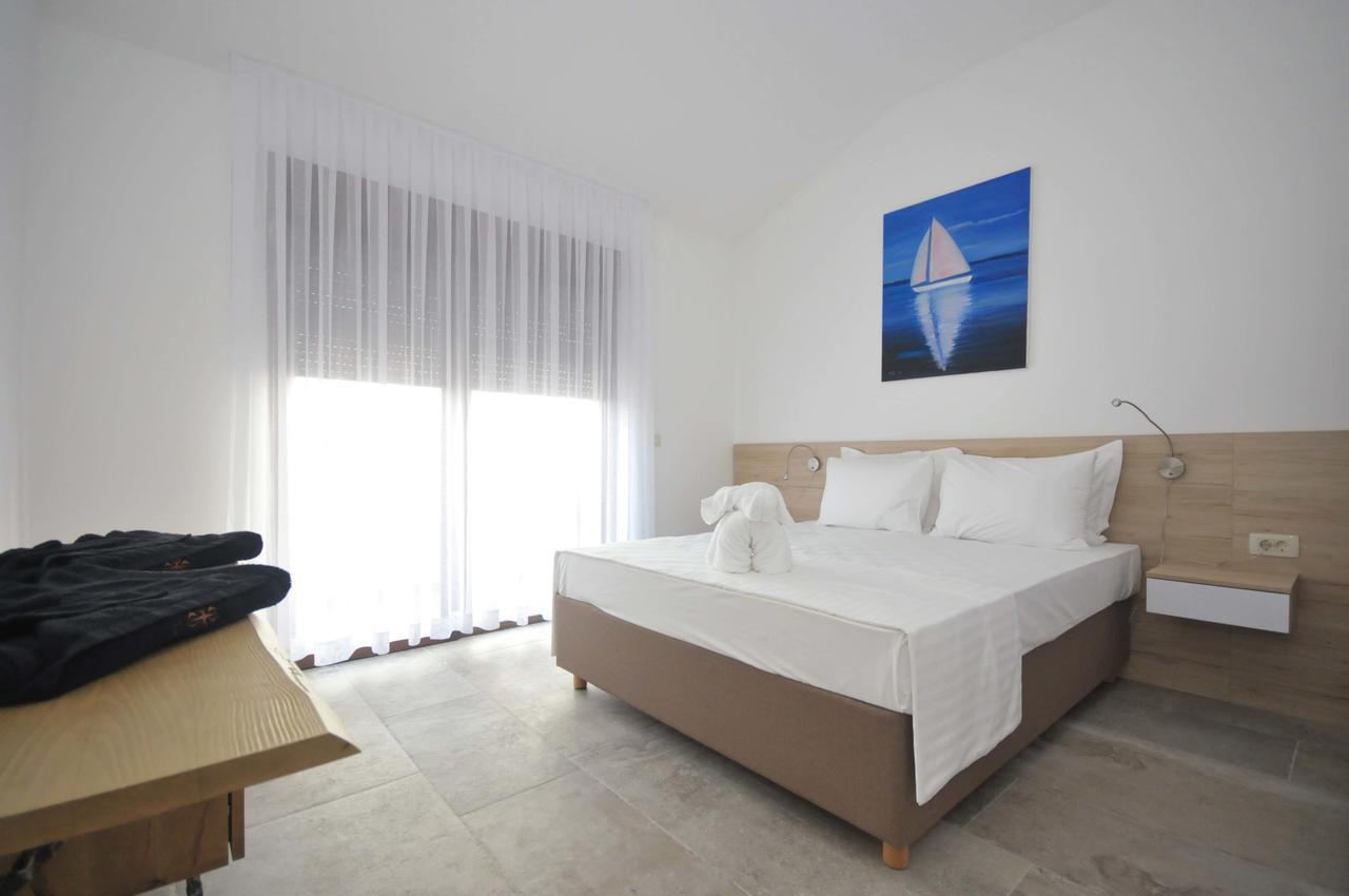 Corso Levante Luxury Suites Petrovac Zewnętrze zdjęcie