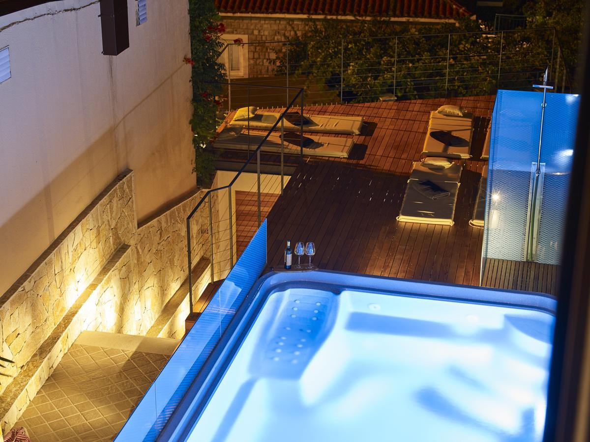 Corso Levante Luxury Suites Petrovac Zewnętrze zdjęcie